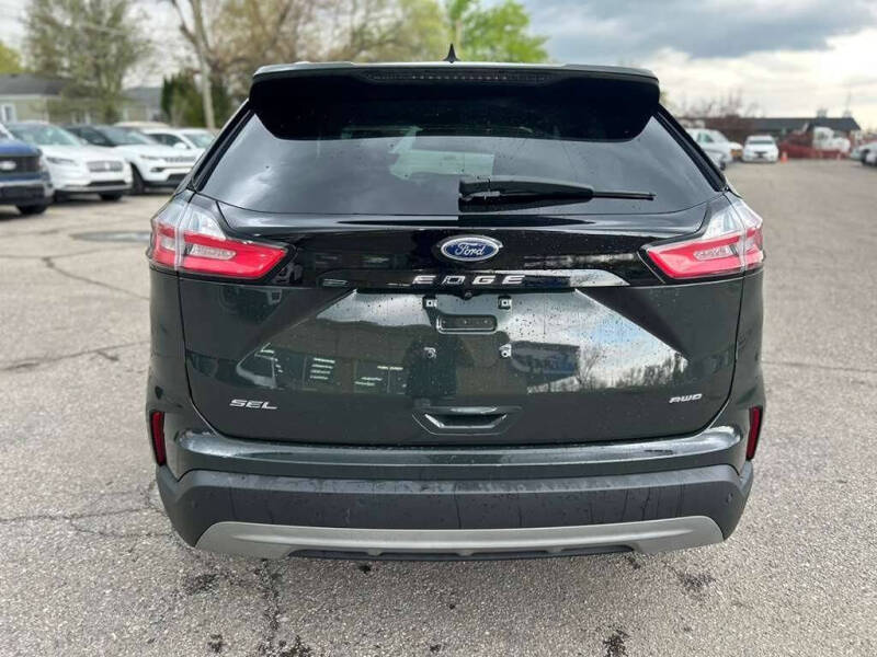 2022 Ford Edge SEL