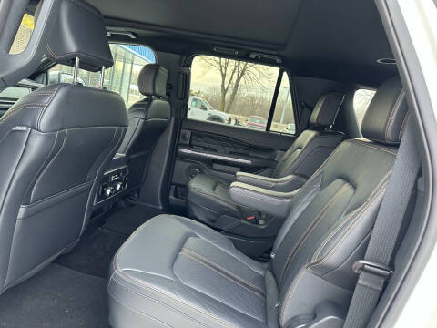 2023 Ford Expedition MAX Platinum