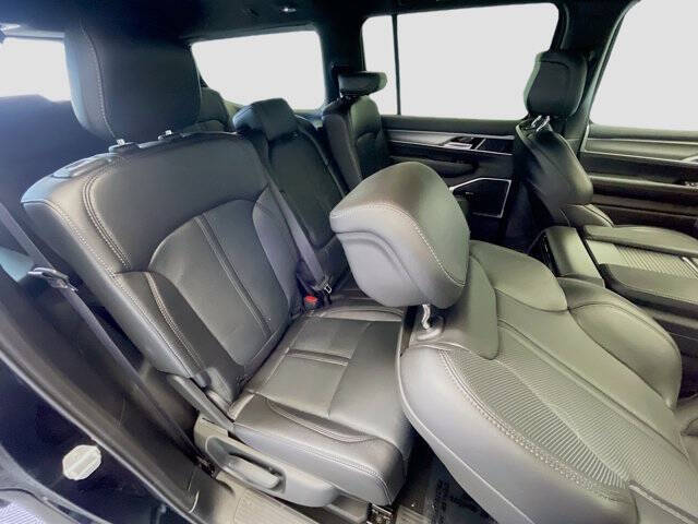 2025 Jeep Wagoneer