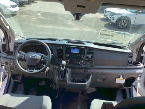 2025 Ford Transit 250