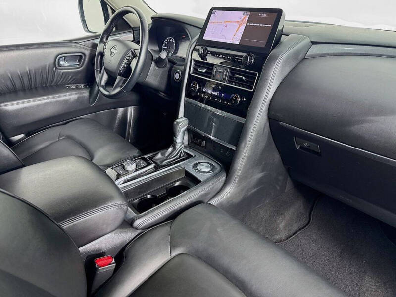 2024 Nissan Armada SV