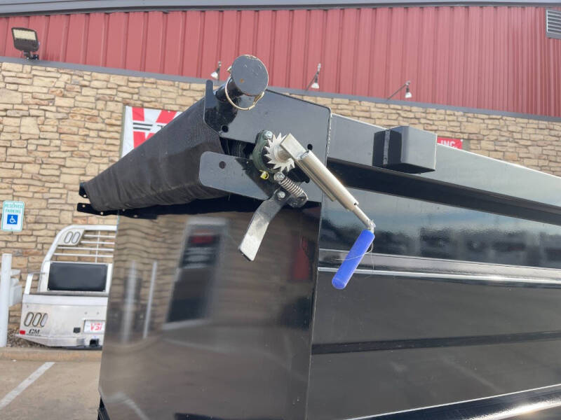 2026 PJ Trailers D7