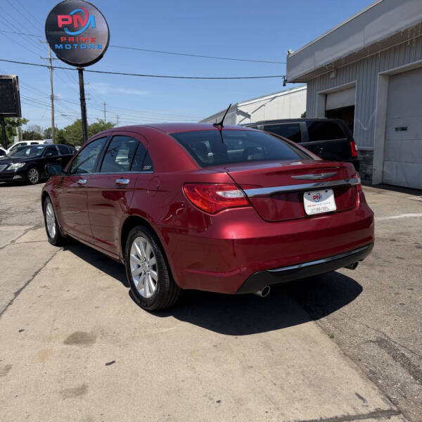 2014 Chrysler 200 Limited