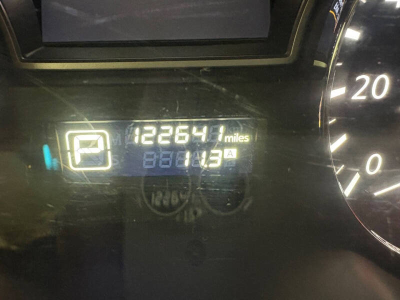 2014 Nissan Pathfinder SL