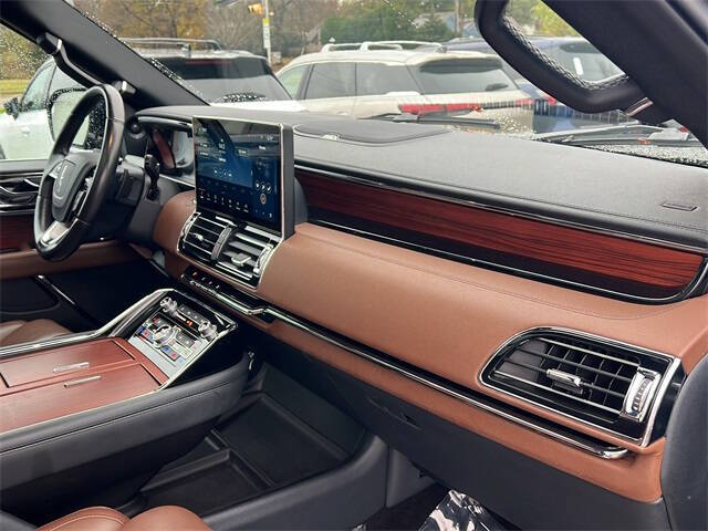 2022 Lincoln Navigator Reserve