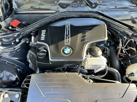 2014 BMW 3 Series 320i