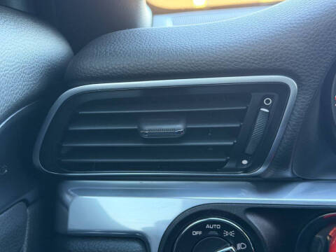 2017 Porsche 911 Carrera