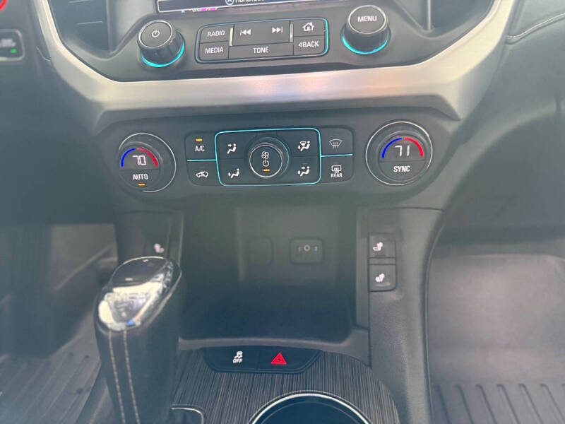 2019 GMC Acadia SLT-1