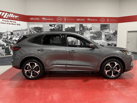 2023 Ford Escape ST-Line Select