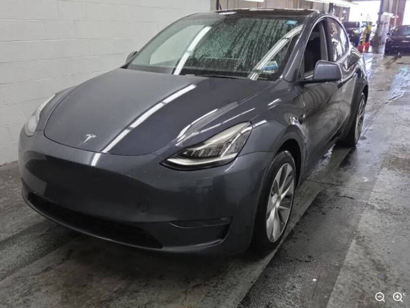 2022 Tesla Model Y Long Range