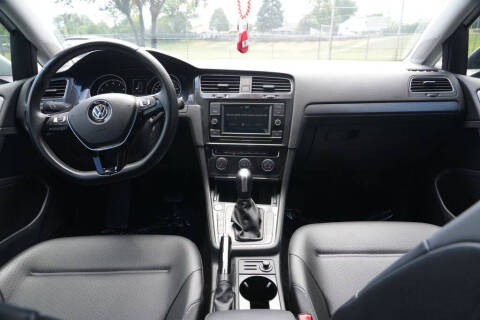 2020 Volkswagen Golf TSI