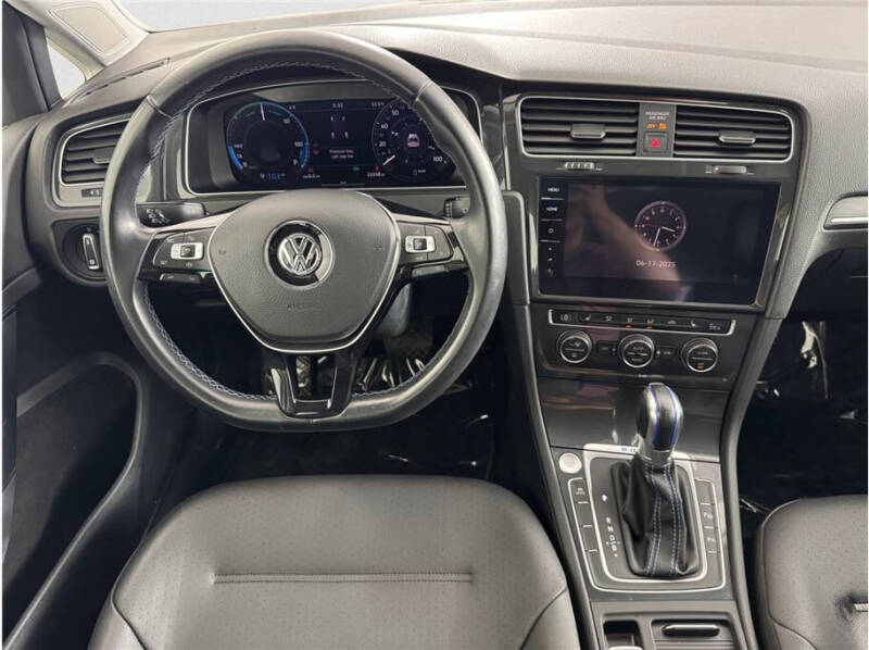 2019 Volkswagen e-Golf SEL Premium