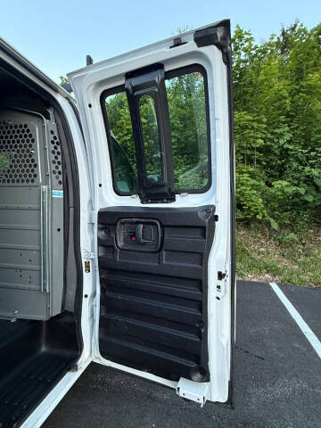 2020 Chevrolet Express 2500