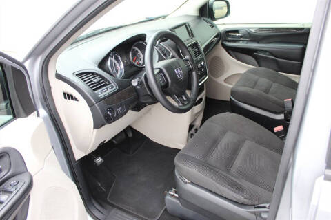 2020 Dodge Grand Caravan SE