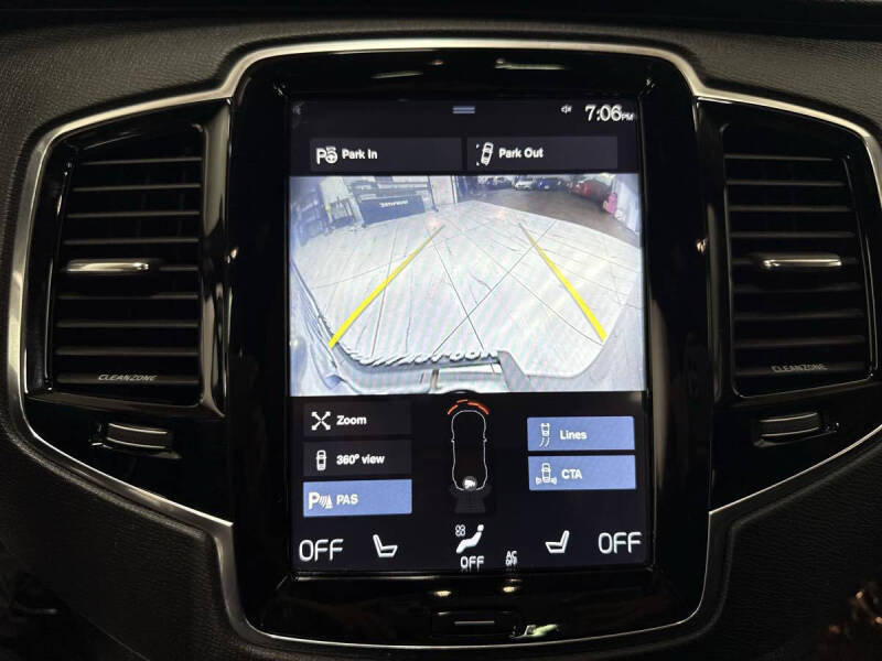 2016 Volvo XC90 T6 R-Design