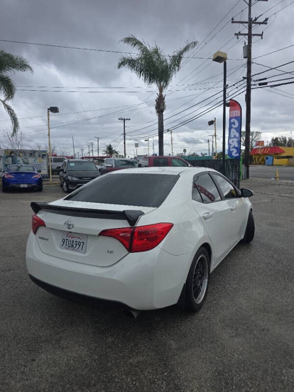 2017 Toyota Corolla LE
