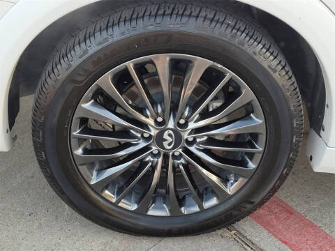 2022 Infiniti QX80 Sensory