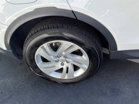 2020 Land Rover Discovery Sport P250 Standard