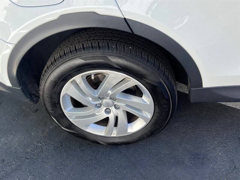 2020 Land Rover Discovery Sport P250 Standard