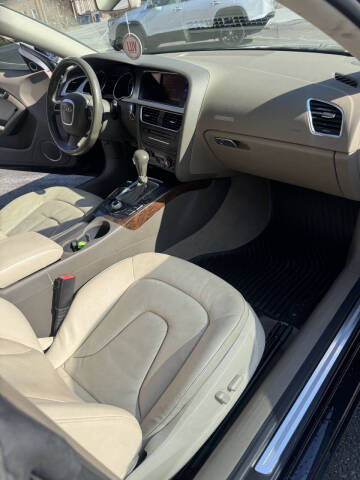 2011 Audi A5 2.0T quattro Premium Plus