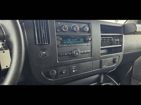 2023 GMC Savana 2500