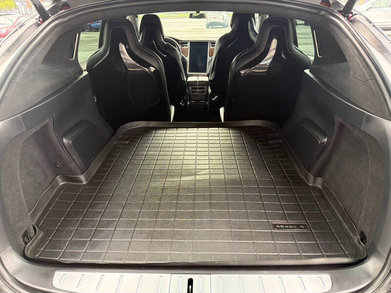 2016 Tesla Model X P90D