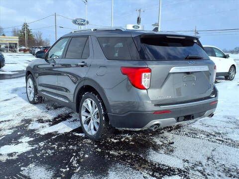 2023 Ford Explorer Hybrid Platinum