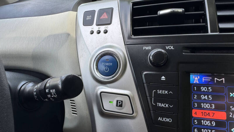 2012 Toyota Prius v