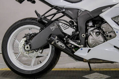 2017 Kawasaki Ninja ZX-6R ABS KRT Edition