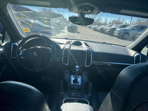 2014 Porsche Cayenne S Hybrid