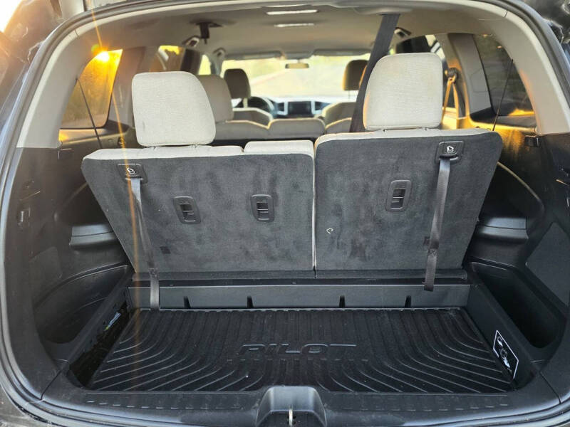 2016 Honda Pilot LX