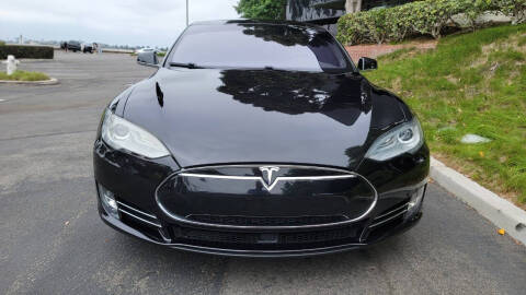 2015 Tesla Model S 70