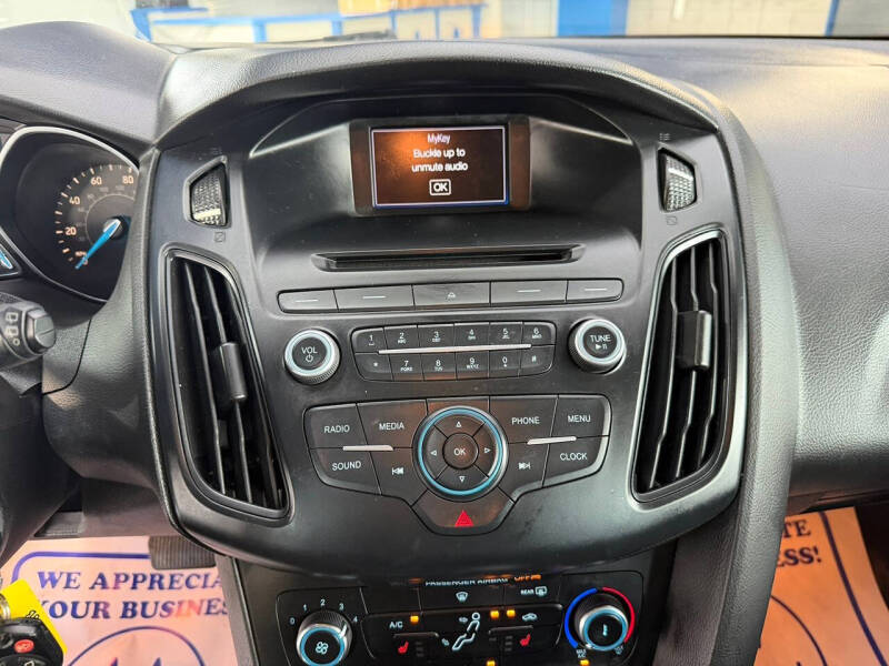2015 Ford Focus SE