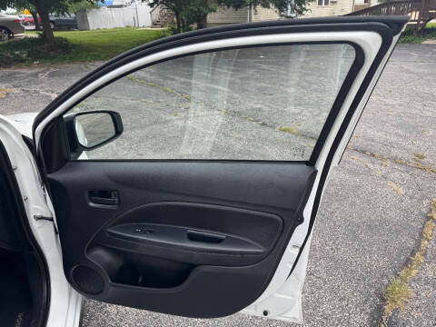 2018 Mitsubishi Mirage ES