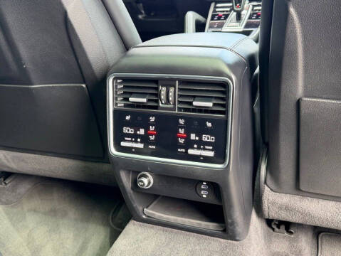 2021 Porsche Cayenne S