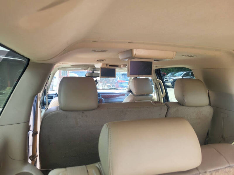 2014 Chevrolet Suburban LT