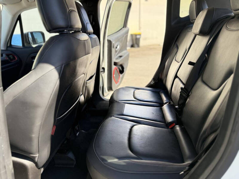 2016 Jeep Renegade Trailhawk