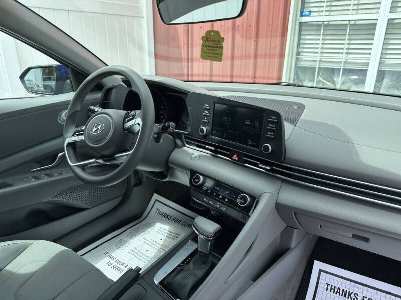 2022 Hyundai Elantra