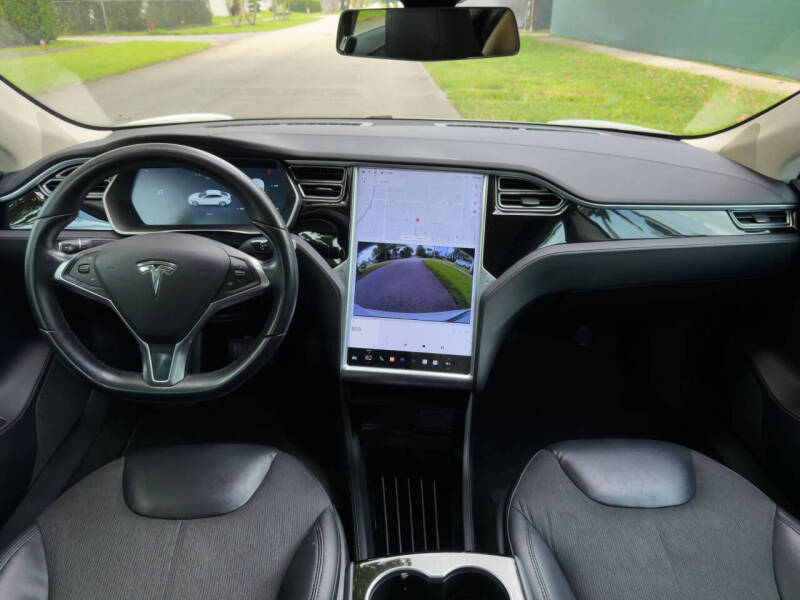 2016 Tesla Model S