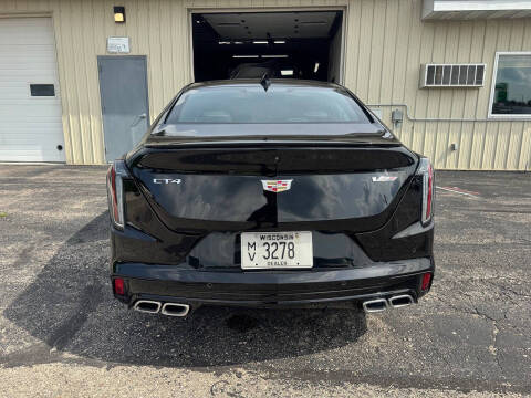 2025 Cadillac CT4-V