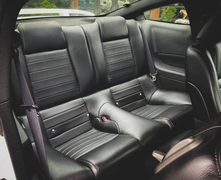 2007 Ford Mustang GT Deluxe