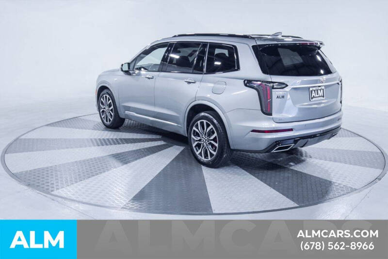 2024 Cadillac XT6 Sport