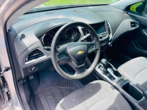 2019 Chevrolet Cruze LS