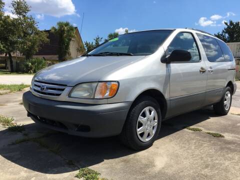 2001 Toyota Sienna for sale at First Coast Auto Connection in Orange Park FL