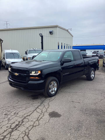 2017 Chevrolet Silverado 1500 for sale at BANK AUTO SALES in Wayne MI