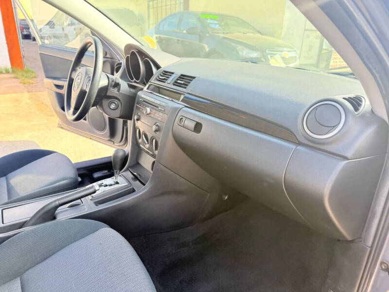 2007 Mazda MAZDA3 i Touring