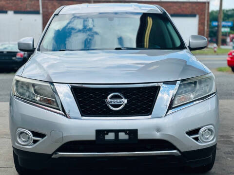 2014 Nissan Pathfinder S