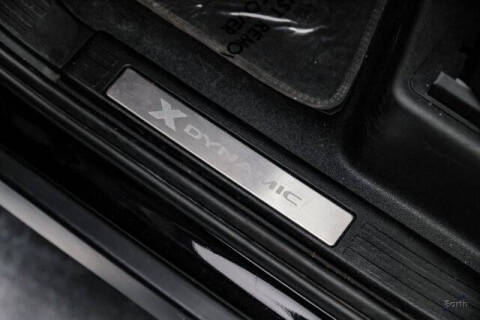 2024 Land Rover Defender 130 P400 X-Dynamic SE