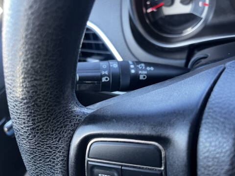 2013 Chrysler 200 LX