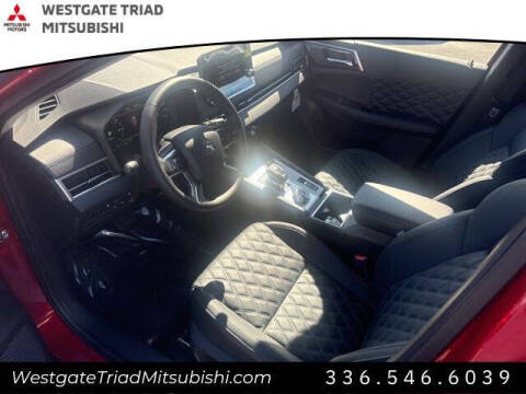 2025 Mitsubishi Outlander PHEV SEL